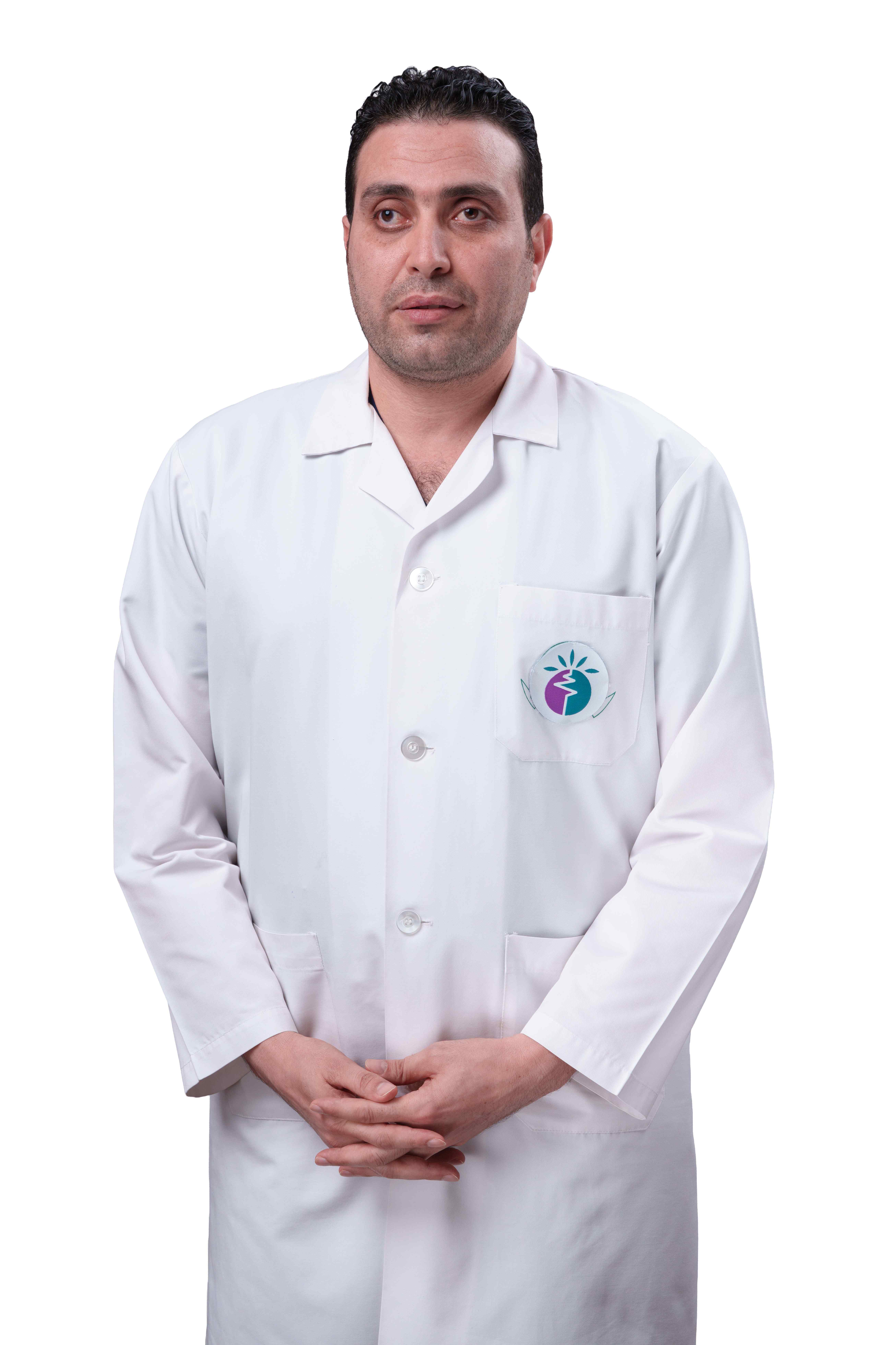 د.محمود شوقي 